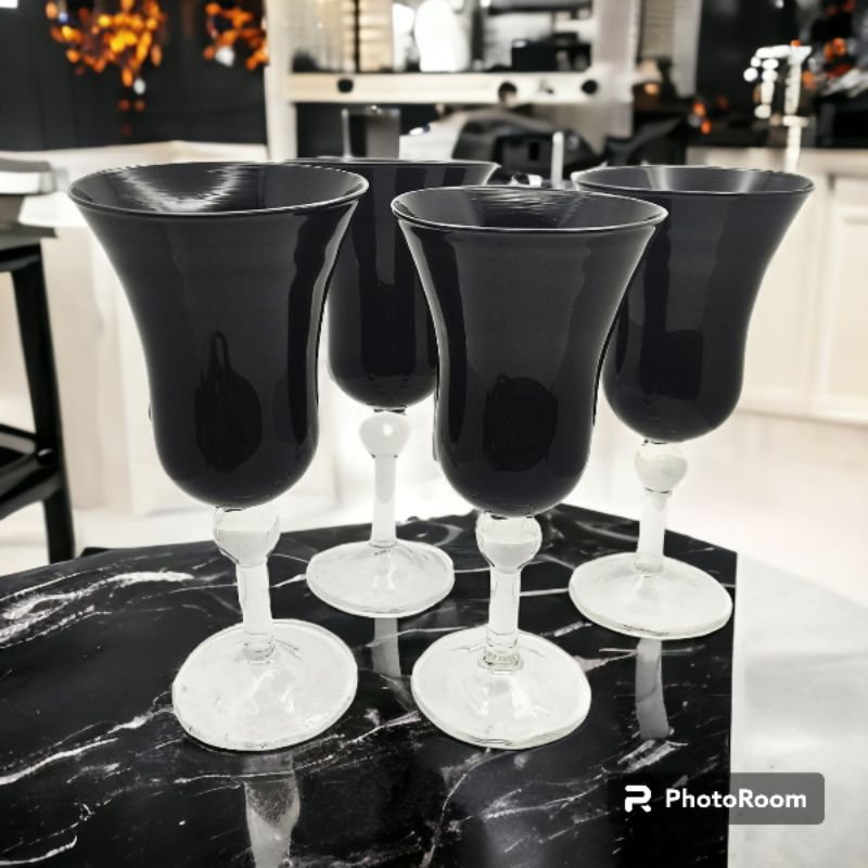 Luxurious Colored Wine Glasses Set (4pcs) Goblet Design for Red Wine, Whiskey, Champagne Glass - Image 2
