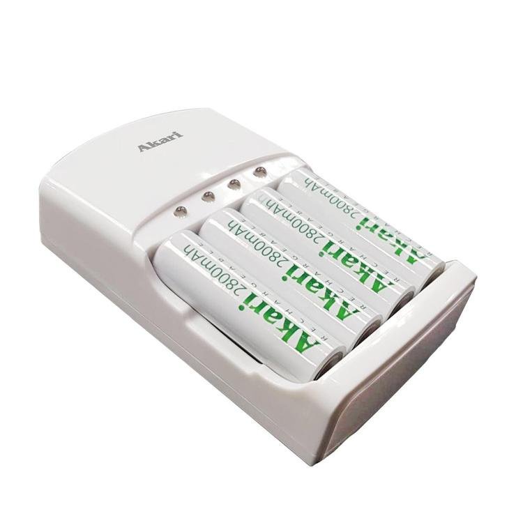 Akari Battery Charger with 4pc Rechargeable Batteries compatible with AA, AAA and 9 volts (ARBC 804) - Image 4