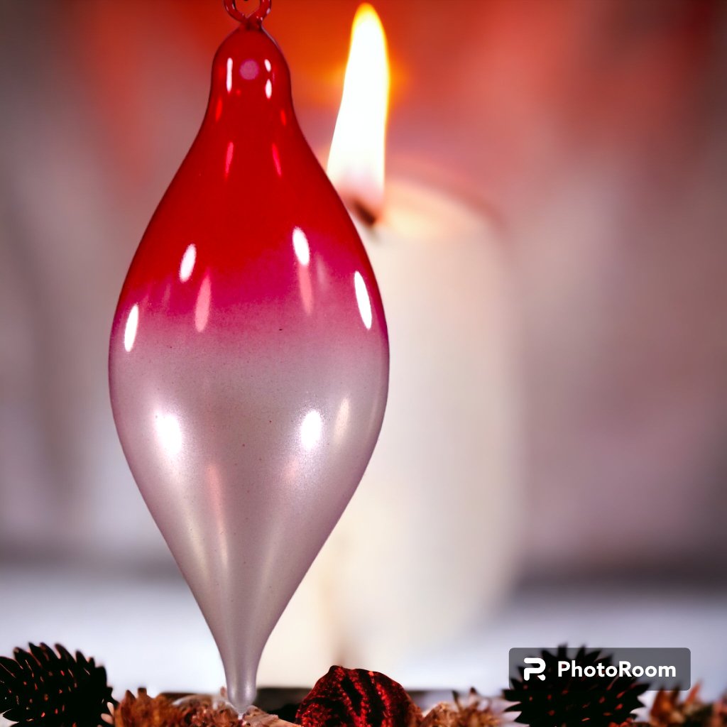 Gradient Red & Pearl White Christmas Balls 6pcs Set Handblown Glass Christmas Decor for Tree - Image 2