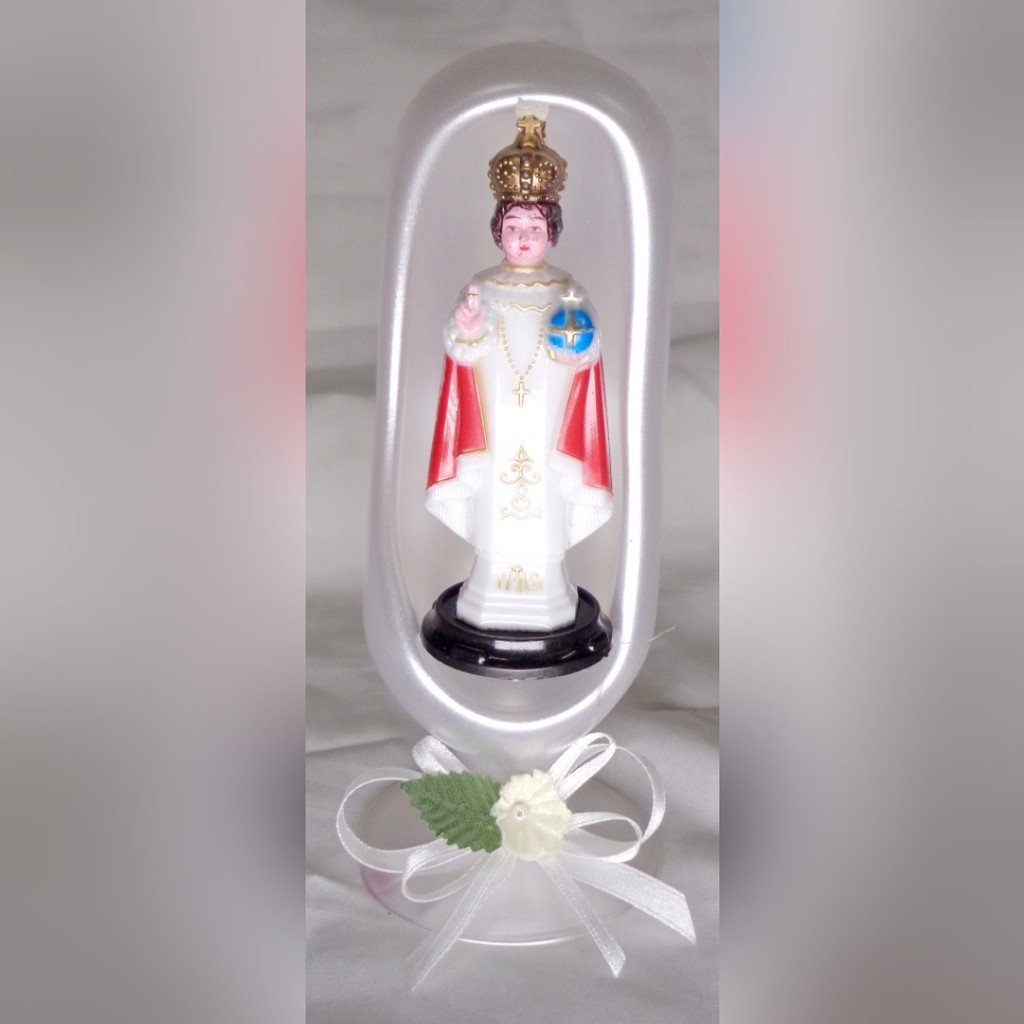 Santo Nino Religious Figurines Home Decor Accents in Glass Dome - Image 4
