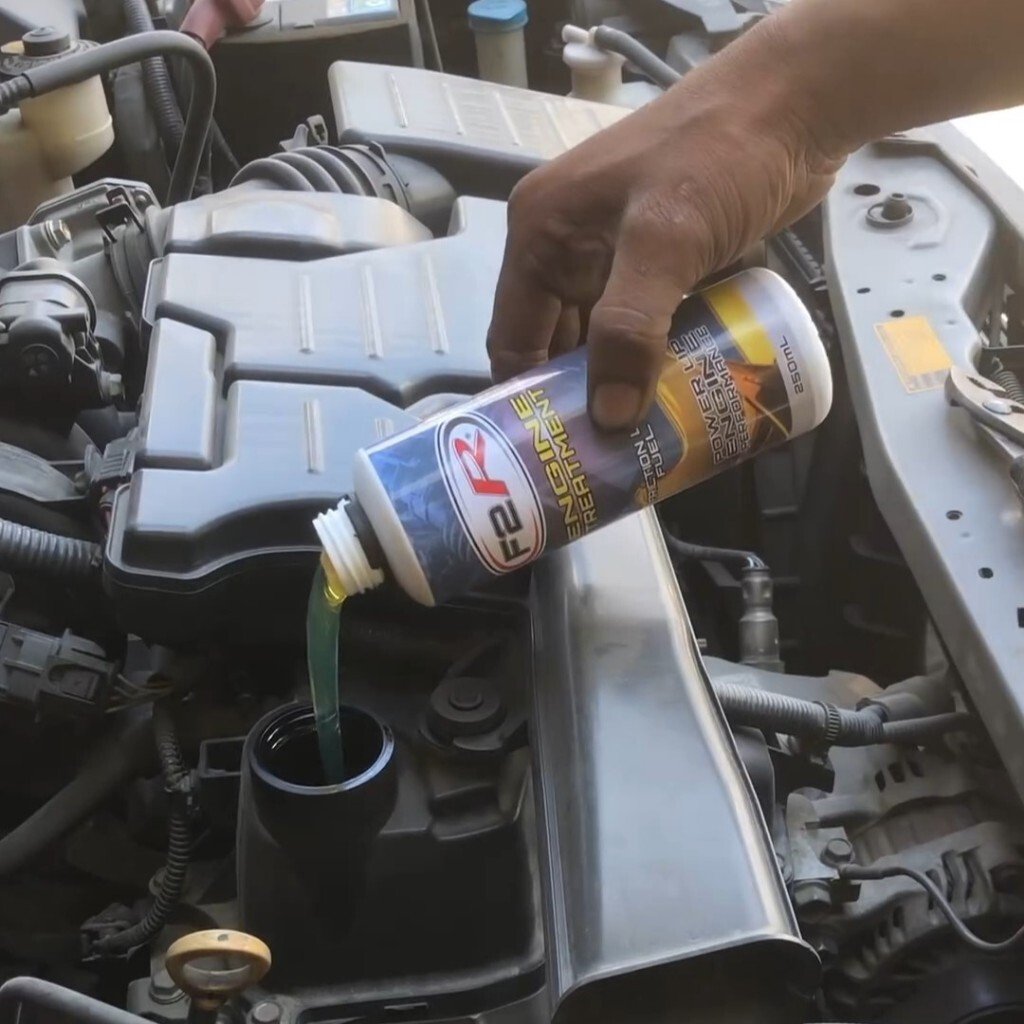 F2R Engine Treatment Diesel Engine Gasoline High Performance Engine Oil 250mL - Image 5