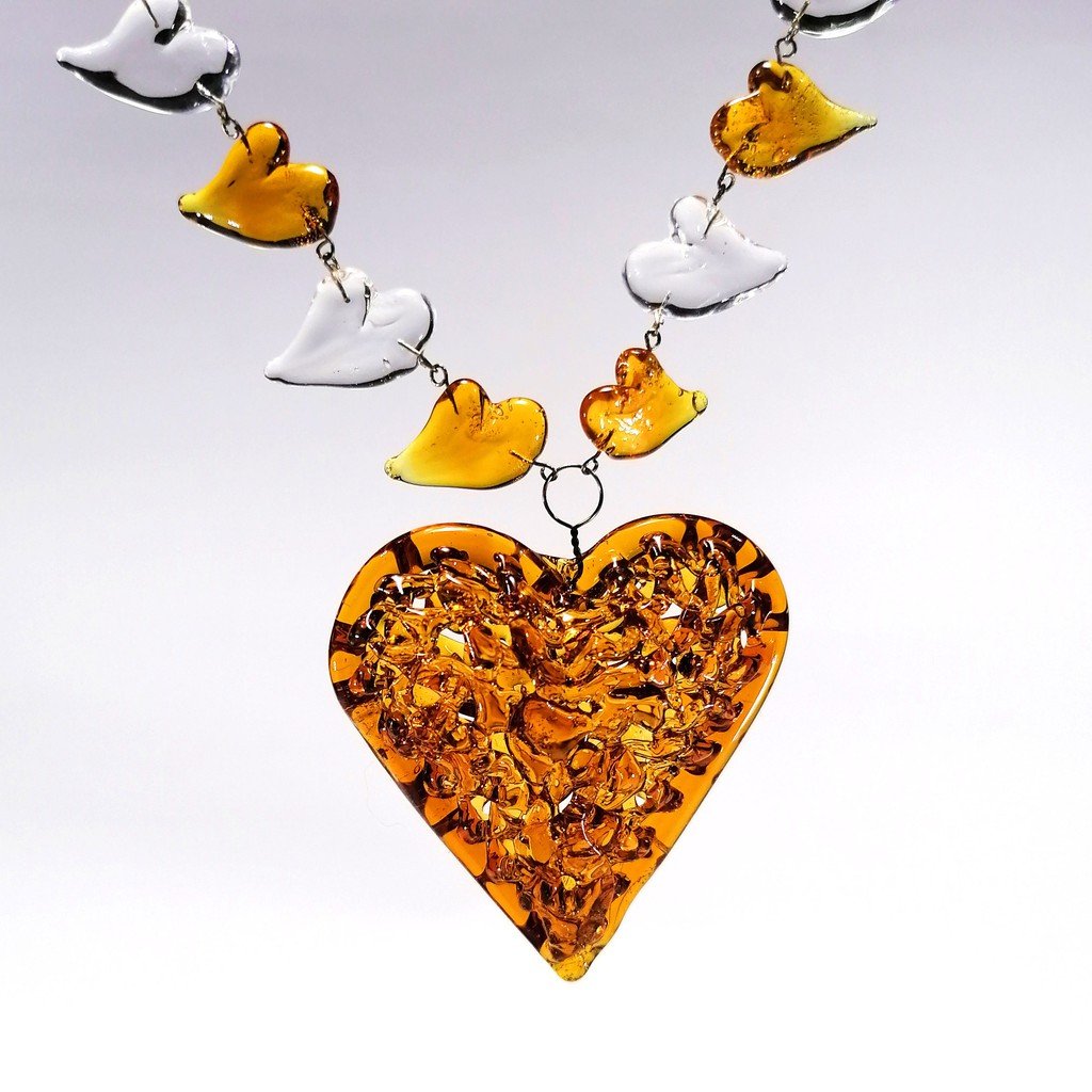 Liman Glass Crochet Heart Pendant Necklace and Bracelet Set for Women - Image 4