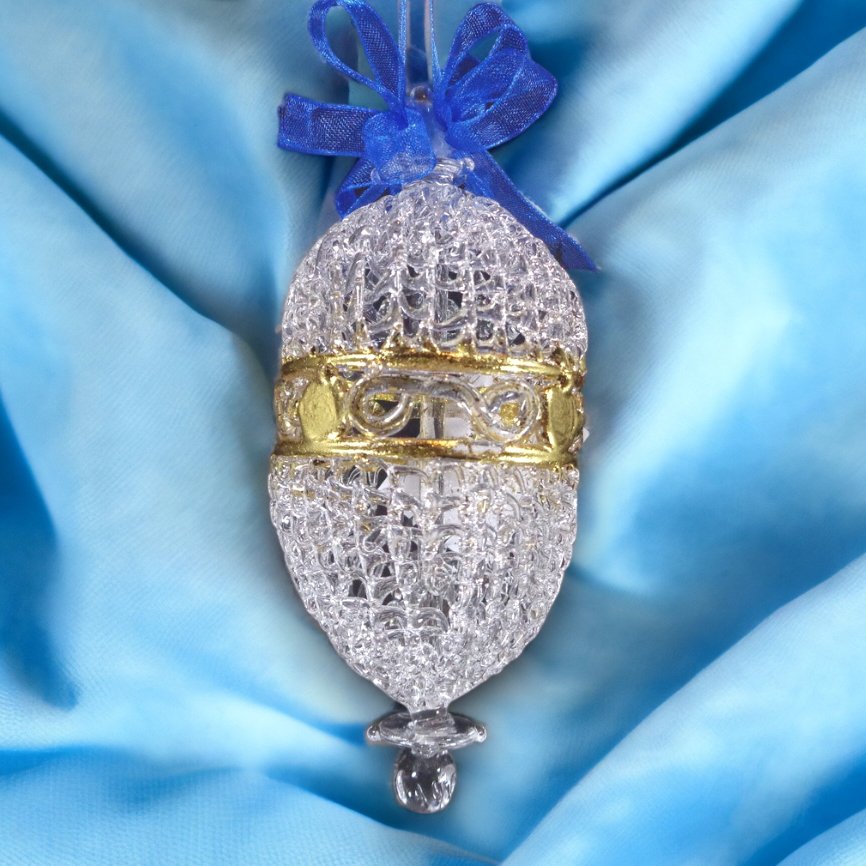 Crochet Glass Christmas Ornaments with Gold Leafing and Organza Ribbon for Xmas Tree Hanging Decor - Image 2