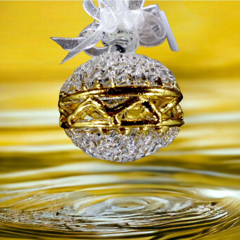 Crochet Glass Christmas Ball Ornaments with Gold Leafing and Organza Ribbon for Xmas Tree Decor - Image 2